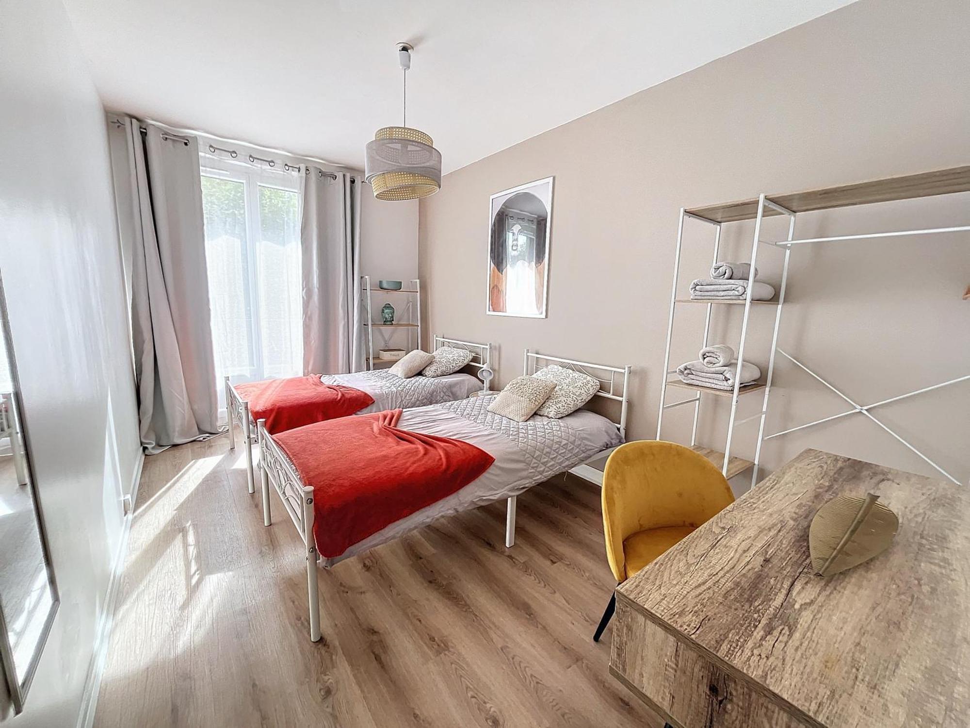 Appart Xl "So Zen" - 3 Chambres - 8 Pers - 20Mn To Paris อ็องเกียง-เล-แบ็ง ภายนอก รูปภาพ